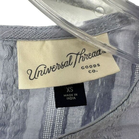 Universal Thread Top Blue Dramatic Double Ruffle Shoulder Size XS 3/4 Sleeve Top - Picture 8 of 9